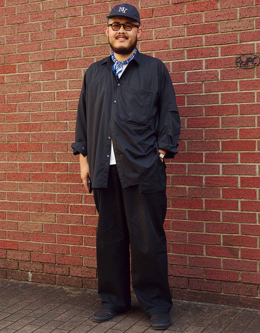 「パンツは極太派」な大人をスナップ！ 旬・涼・楽の三拍子揃った“スーパーワイド”スタイル - 3枚目の画像