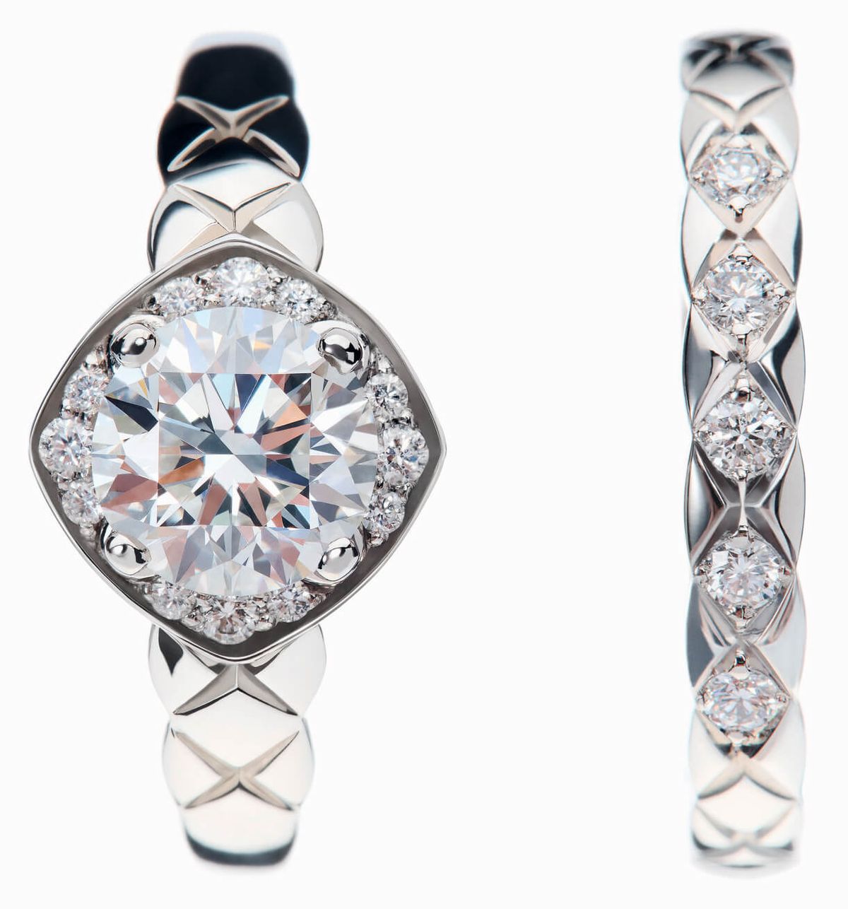 左から 「ココ クラッシュ」 リング　Pt/1ダイヤモンド（0.25ct~） 69万4100円～、Pt/5ダイヤモンド 40万7000円〜／シャネル　0120-525-519