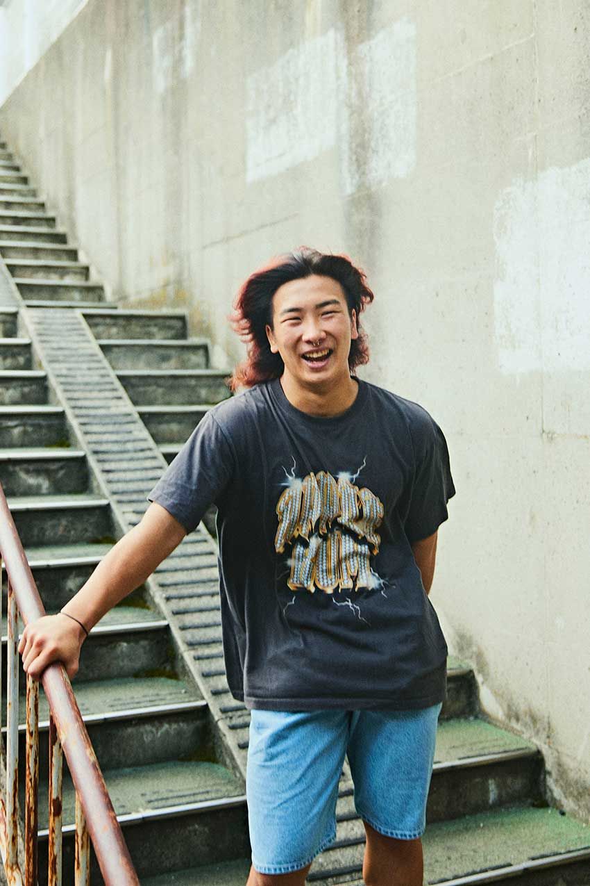 UFC鶴屋選手に突撃パパラッチ！日本を代表する格闘家の“リアル私服”とリング外の素顔 - 16枚目の画像