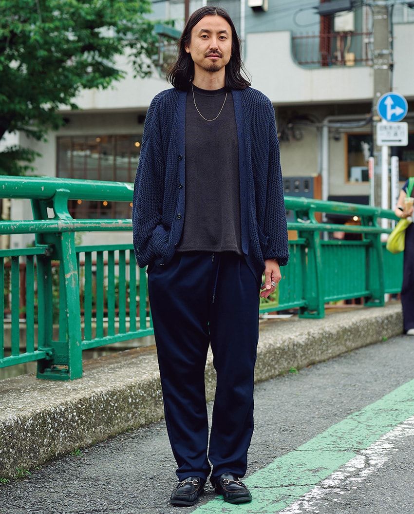 街の洒落者に学ぶ“ギャップメイク”な着こなし術。ジャケット×ショーツ、ジャージー×革靴etc. - 9枚目の画像