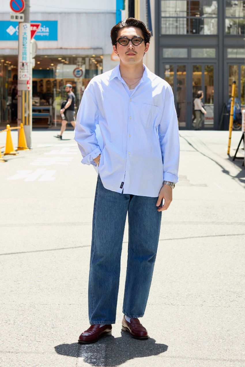 「夏でも革靴派」が街で急増中！暑苦しくなく、今っぽく見える取り入れ方をスナップで - 2枚目の画像