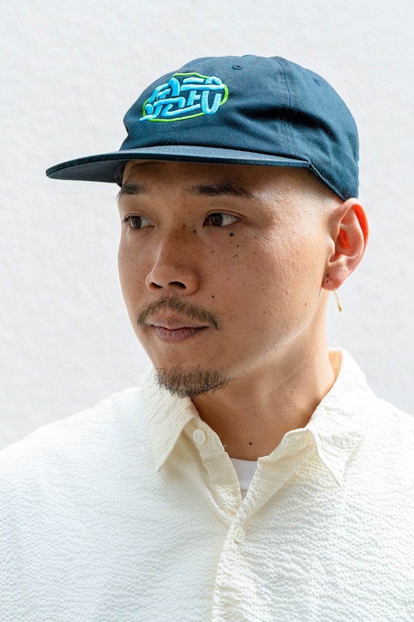 足元をさりげなく彩る「柄ヴァンズ」の効果！自然的な装いで魅せた洒落者たちを厳選 - 4枚目の画像