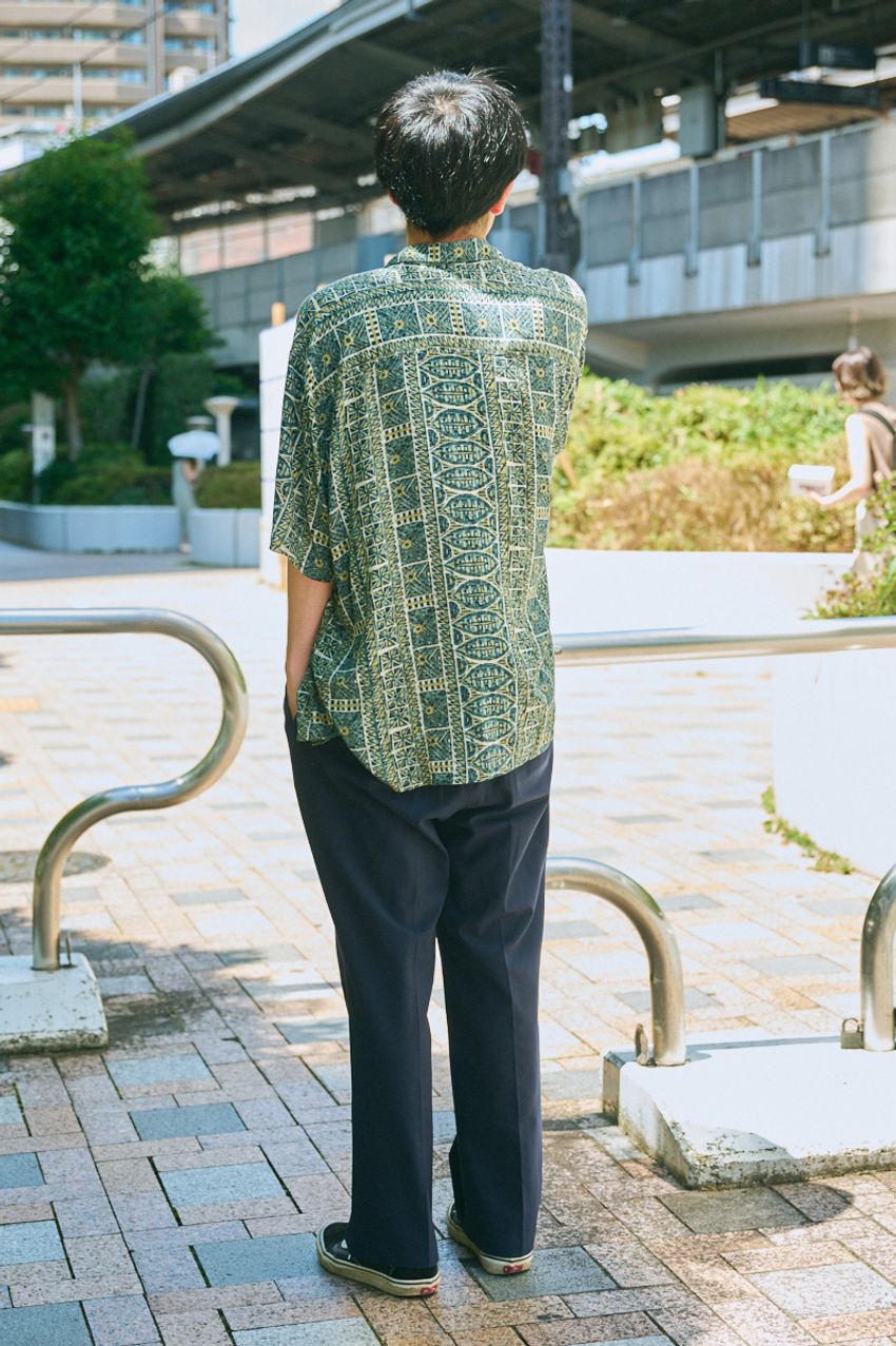 古着は年中無休で使える！お洒落上級者たちが取り入れたのはシャツ、パンツetc. - 3枚目の画像