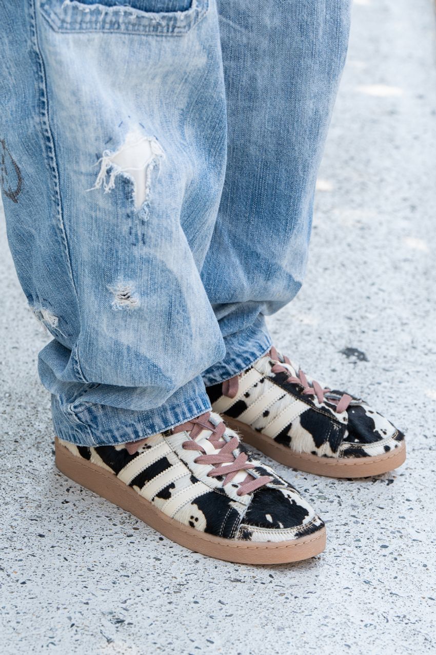 「その“無地T”、どこのブランドですか？」街の洒落た大人たちに愛用品を聞いてみた！ - 3枚目の画像