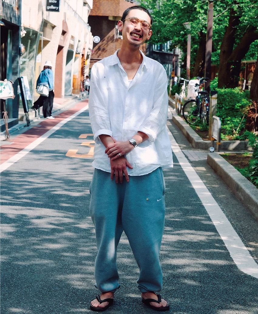 シャツ＝ユニクロ