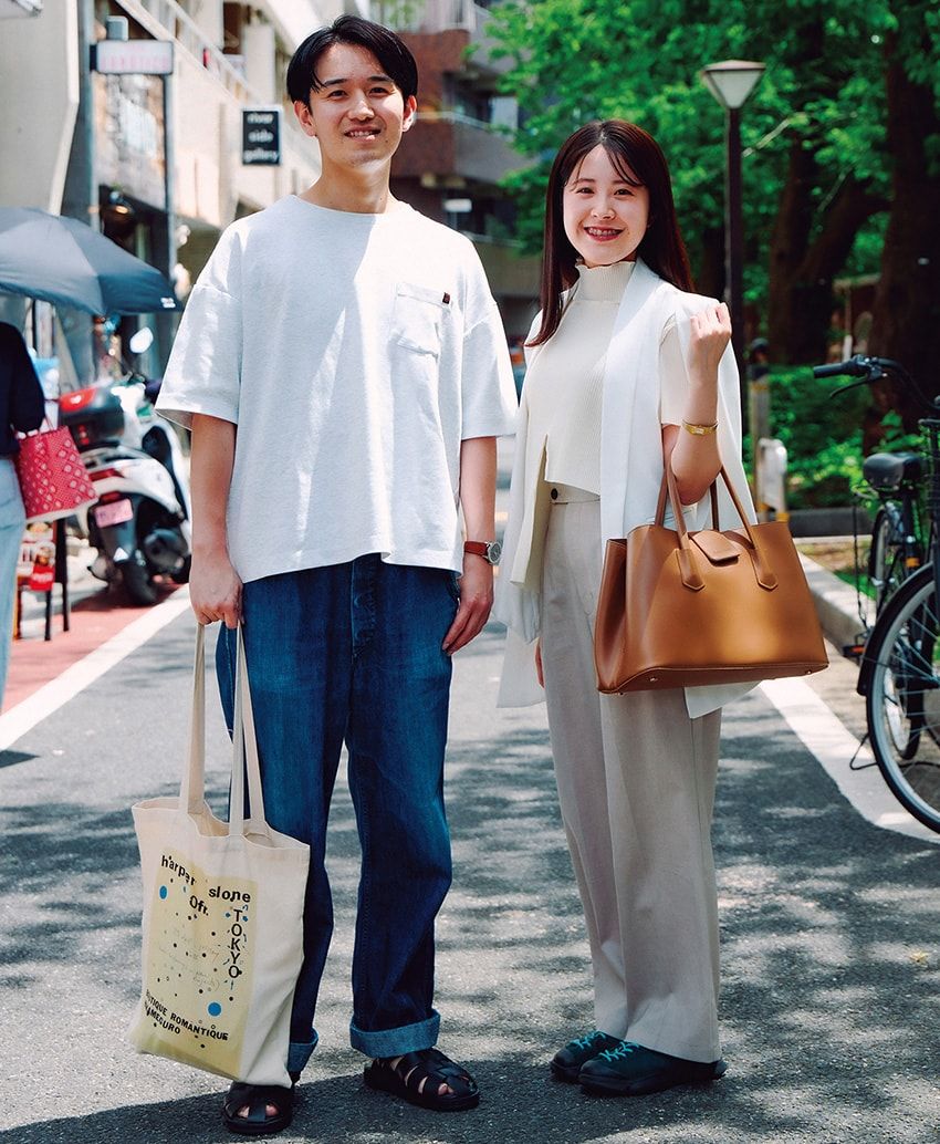 Tシャツ＝ユニバーサルオーバーオール