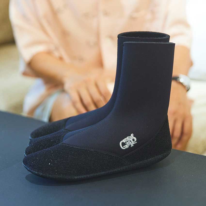 【海の失敗談】「狭いセダンで無理やり着替えて…（笑）」ロッチコカドがヘビロテする“サーフギア” - 23枚目の画像