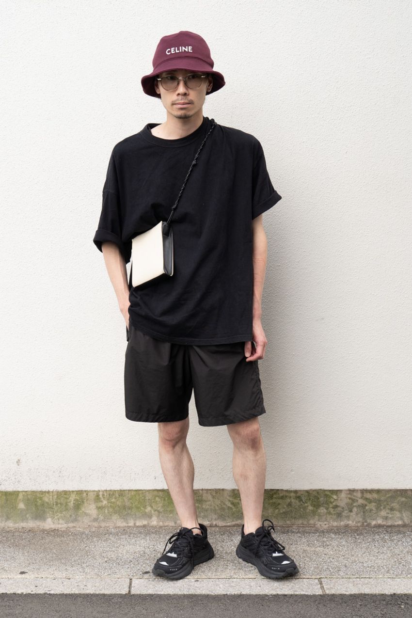 ラフ＆涼しげ、なのに引き締まって見える！“黒ショーツ”で大人っぽく仕上げた3名 - 6枚目の画像