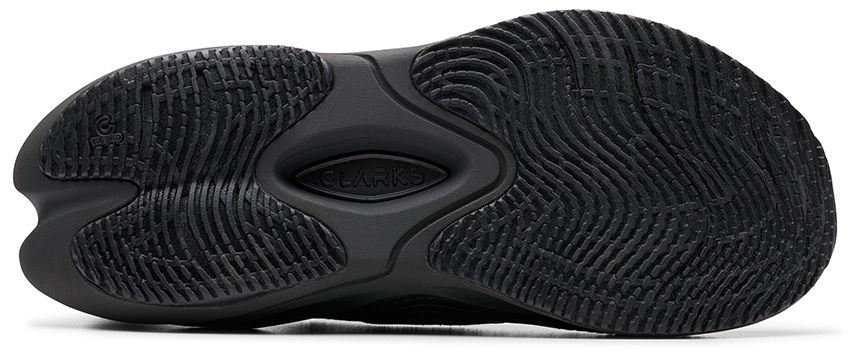 クラークス渋谷、クラークス湘南の添付では試し履きも可能なので、「クラークス ペース」の新しい感覚をぜひ体感してみてほしい。