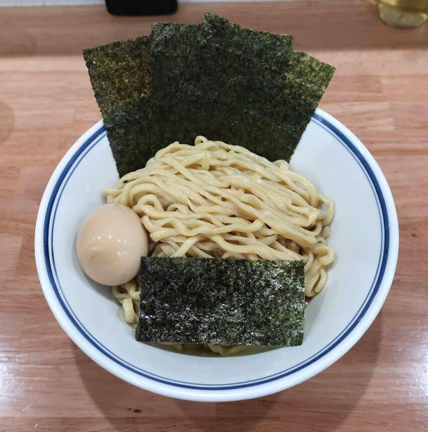 2万杯以上食してきたラーメン官僚が唸った“今夏必食の冷やし麺”3選！ 油淋鶏、ヒヤニク、油そば - 9枚目の画像