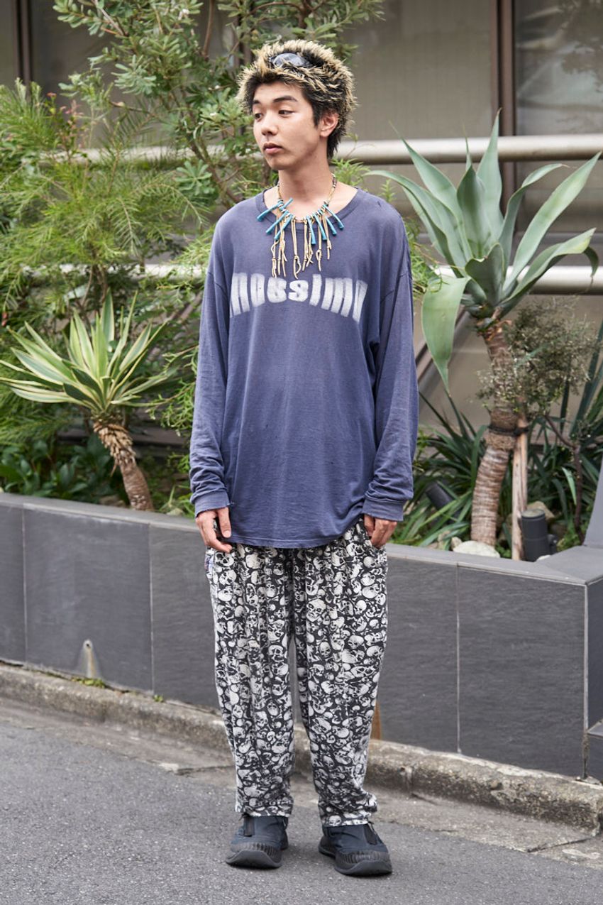 “裾絞りダボパンツ”が夏の味方になる！街行く洒落者スナップ3選でその実力を検証 - 2枚目の画像