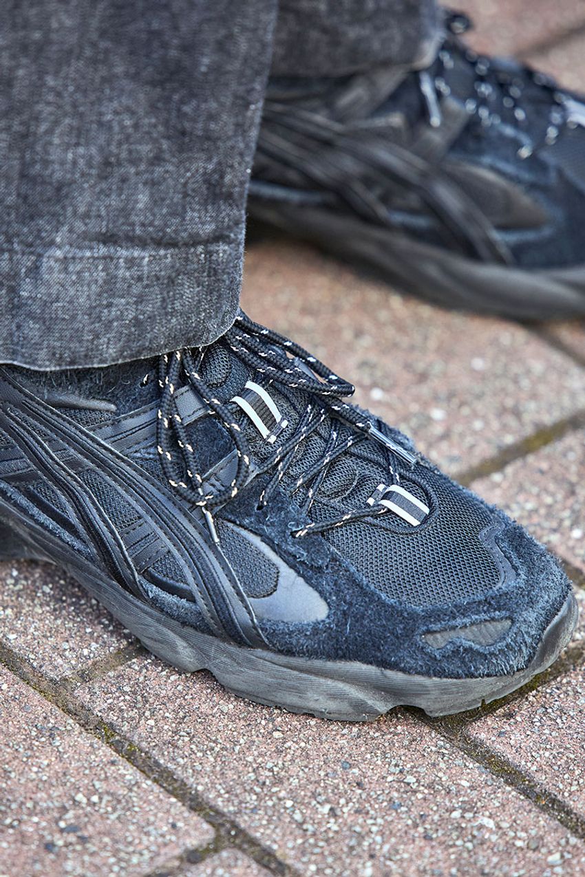 “細身デニム”が返り咲きの兆候！すでに取り入れた街の洒落者3名をスナップで - 5枚目の画像