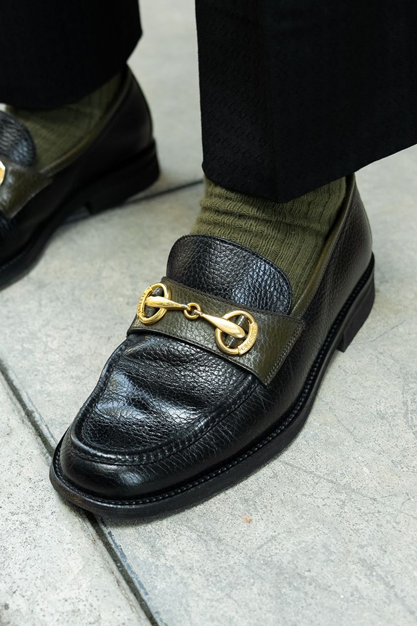 30〜40代の“大人シンプル”の作り方。リアルコーデを分析して見えたポイントは色数、シルエットetc. - 3枚目の画像