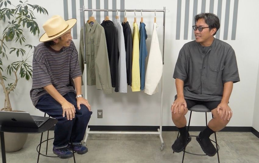 ［左］原 亮太●OCEANS統括編集長。’79年生まれ。落語好きな愛知県出身者。現在は息子とともにバスケに夢中！Tシャツ／エイチ ビューティー＆ユース、デニム／ジャパンブルージーンズ、シューズ／ヴァンズ［右］菊池陽之介●’79年生まれ。スタイリスト熊谷隆志氏に師事し、2004年に独立。息子とキャンプへ行くことが今の生き甲斐。シャツ／イレーヴ、ショーツ／キャプテンサンシャイン、サンダル／ジル サンダー