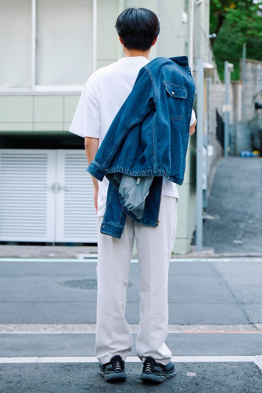 「どこで買いました？」「わかりません」格好いいのに“ブランド不明”なパンツ、厳選3本を公開！ - 8枚目の画像