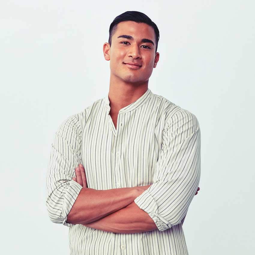 AMONさん●2018年東京ボディビル選手権大会で最年少優勝。「日本人全員の腹筋を割りたい！」という目標を掲げ、パーソナルトレーナーとして経営者から芸能人まで幅広く指導する。そのほか、出張トレーニングサービス「トレクル」を運営するなど経営者としても活躍。