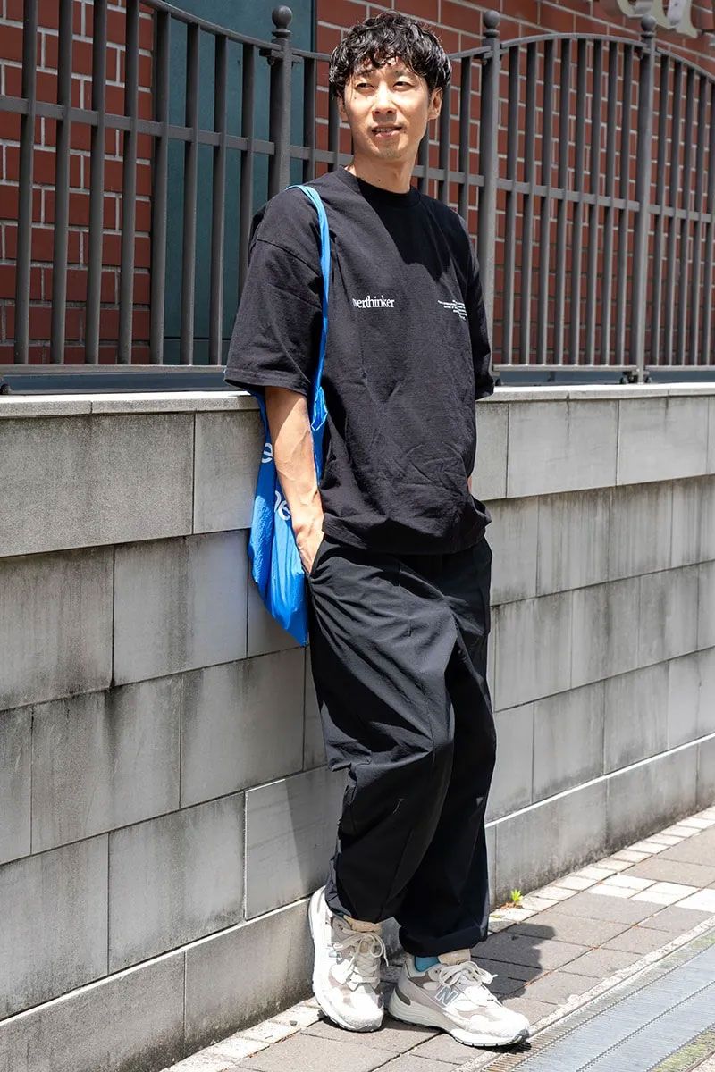 Tシャツ＝アフターウィンター