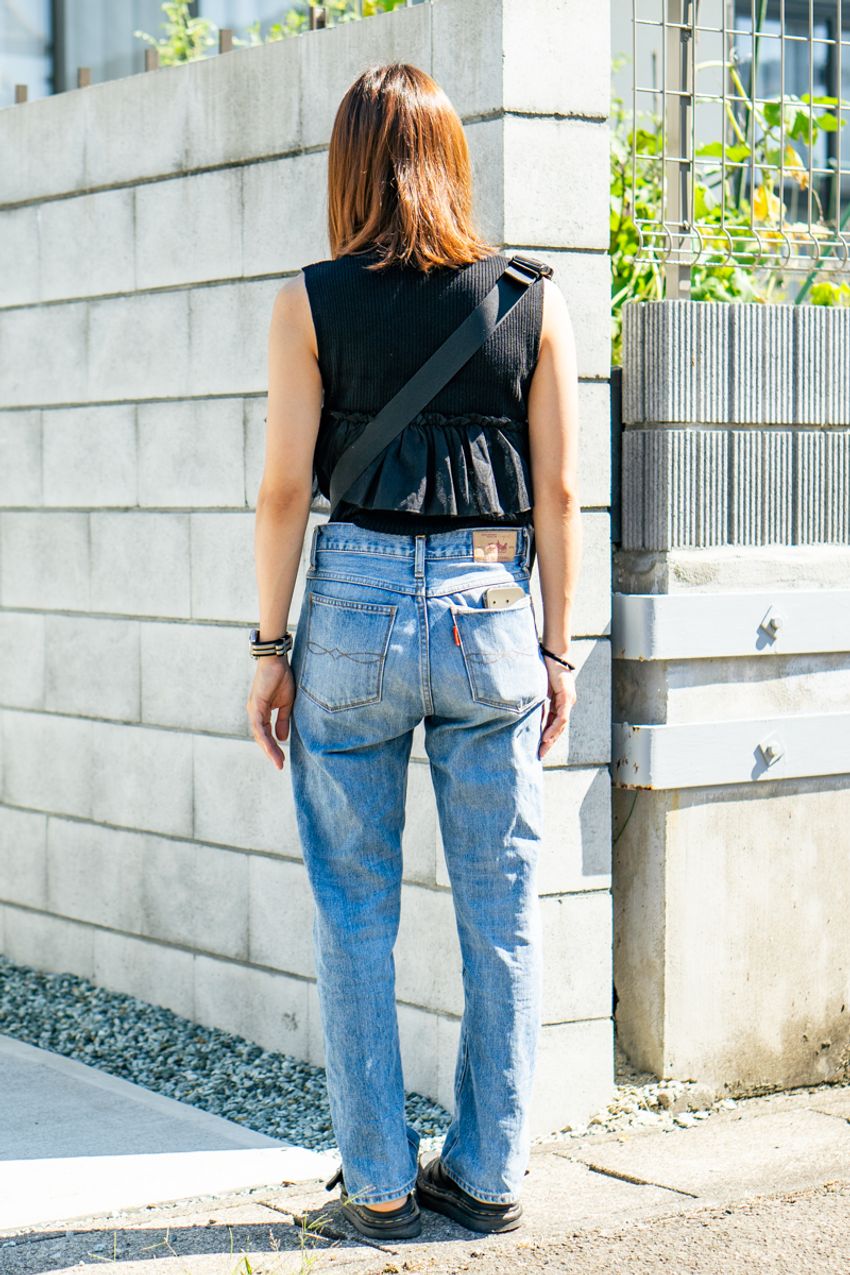 爽やかなライトブルーのデニムコーデ3選。人気ブランド＆着こなしポイントをスナップで - 8枚目の画像