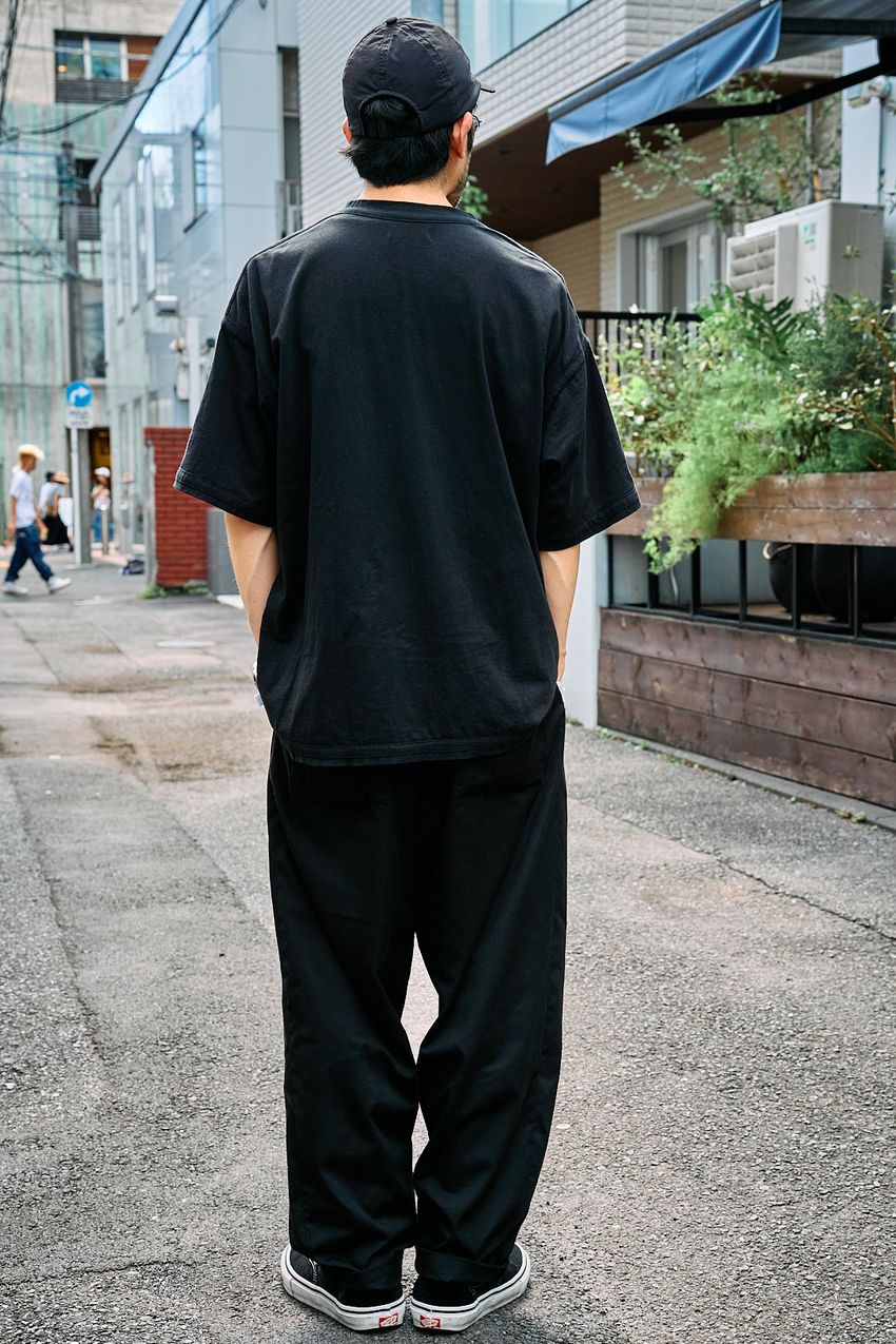 「Tシャツ×パンツ」のワンツーコーデでもこんなに洒落られる！3人のスナップを厳選 - 3枚目の画像