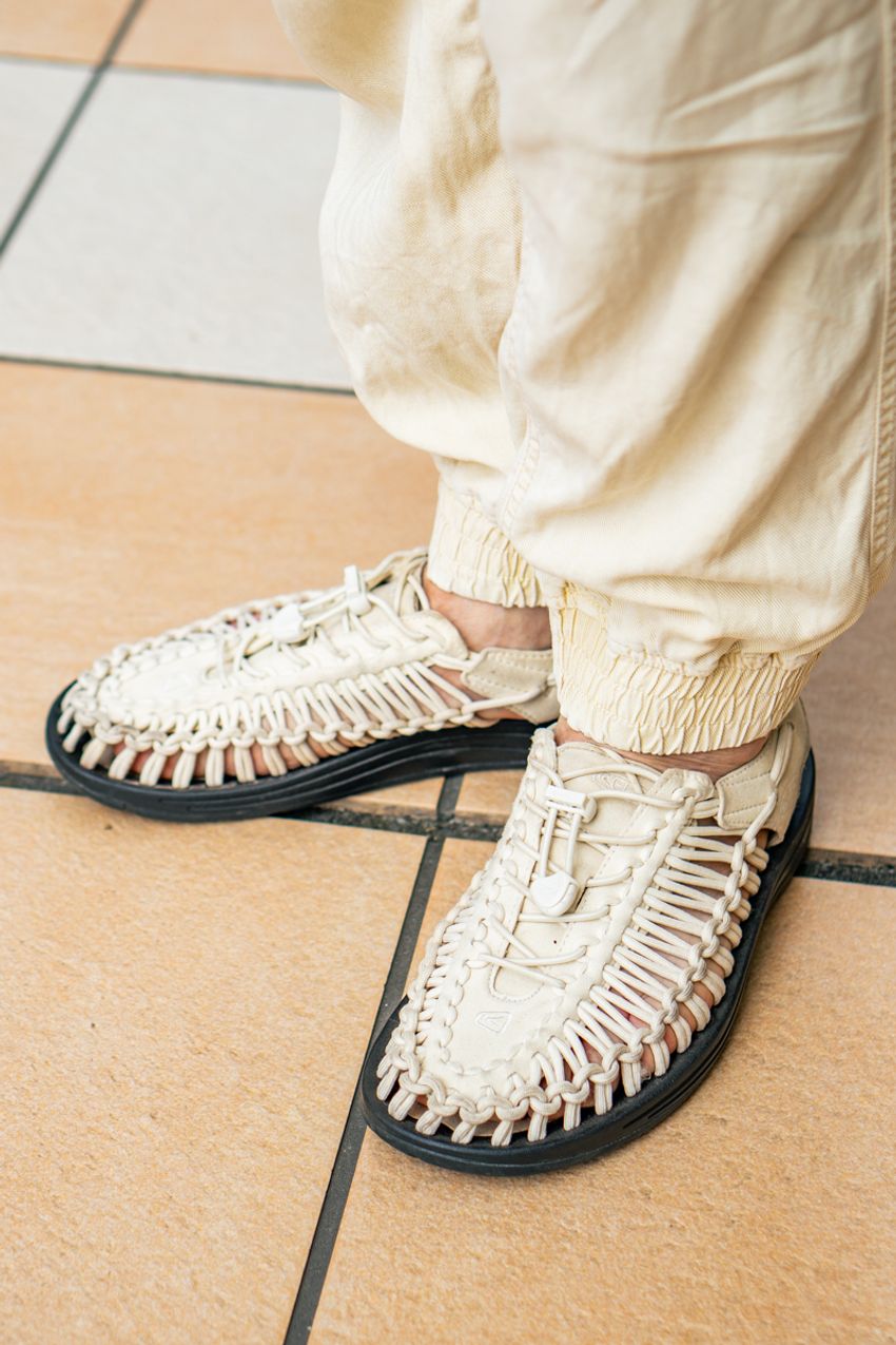 小物までこだわった“全身白コーデ”。男らしく清潔感＆清涼感＆好感度も抜群な3名をスナップで - 7枚目の画像