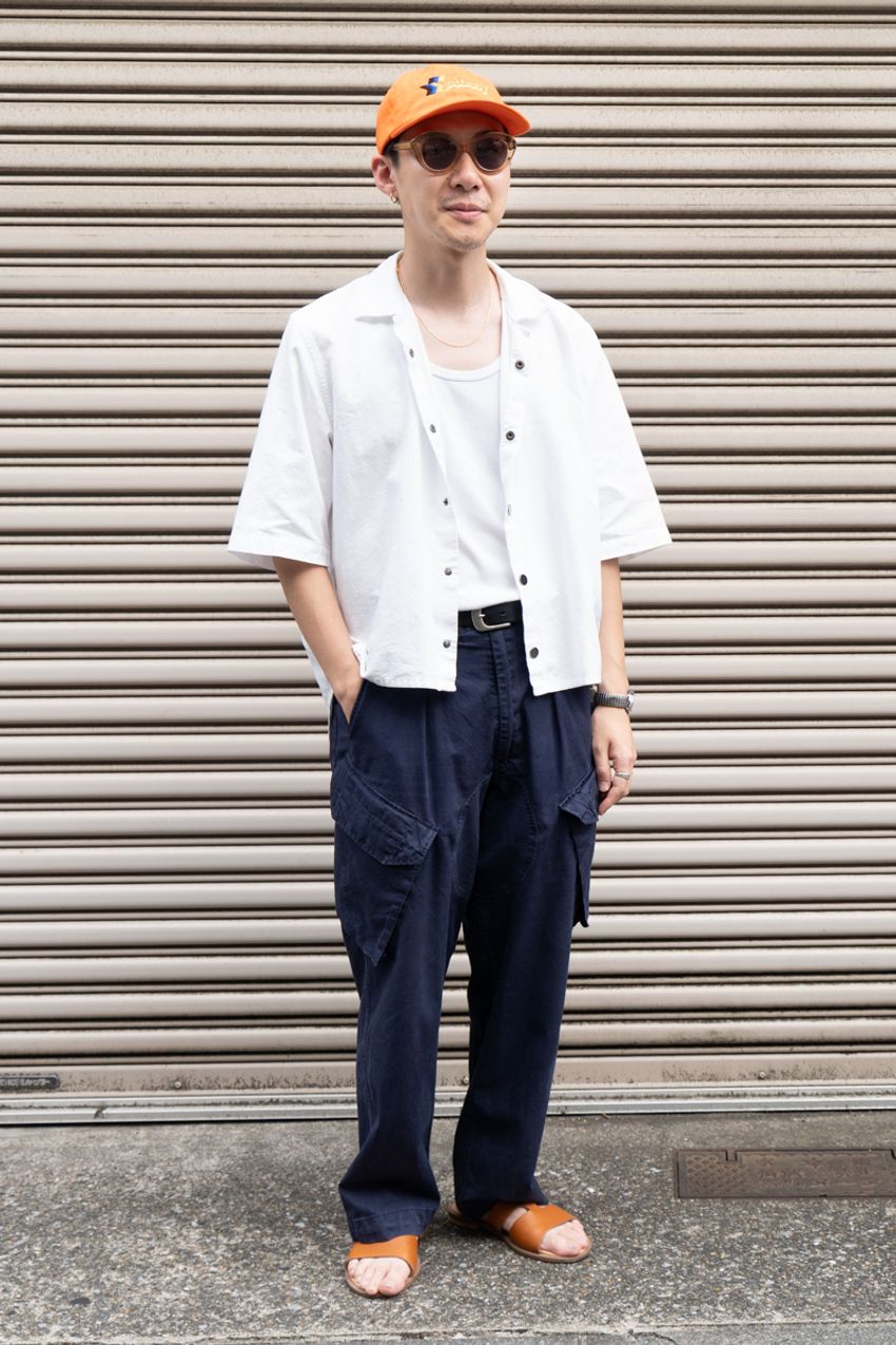 色の取り入れ方に悩んだらコレが正解！“小物で取り入れる派”のお手本コーデ3選 - 8枚目の画像