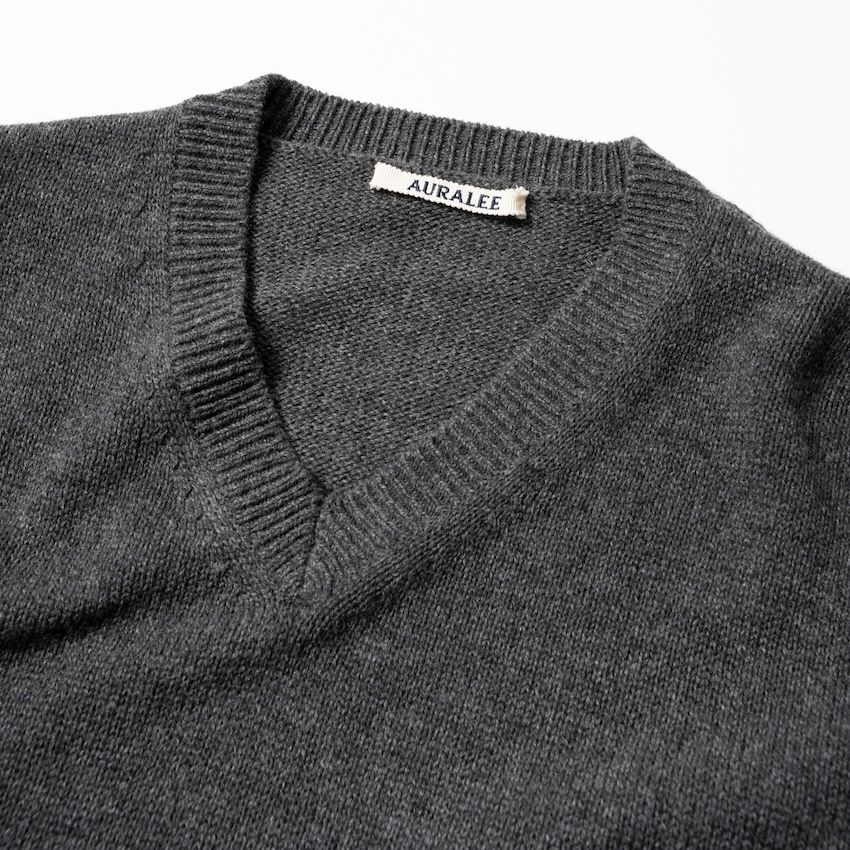 ブルックス ブラザーズ vs.オーラリー。40代が買うべきブランドを編集長＆スタイリストが全力プレゼン！ - 17枚目の画像