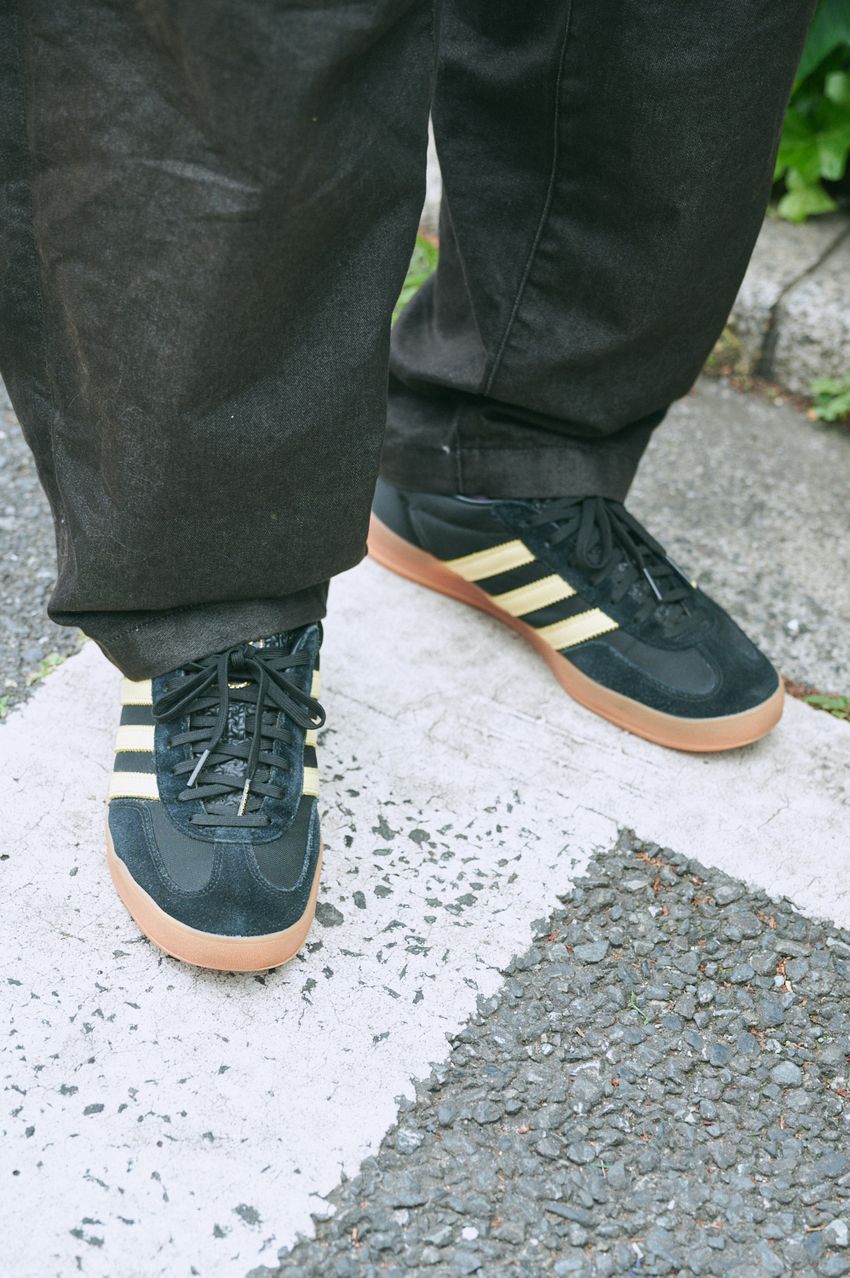 静かにブーム拡大中！「エビセンスケートボード」を着た3名の洒落者をパパラッチ - 4枚目の画像