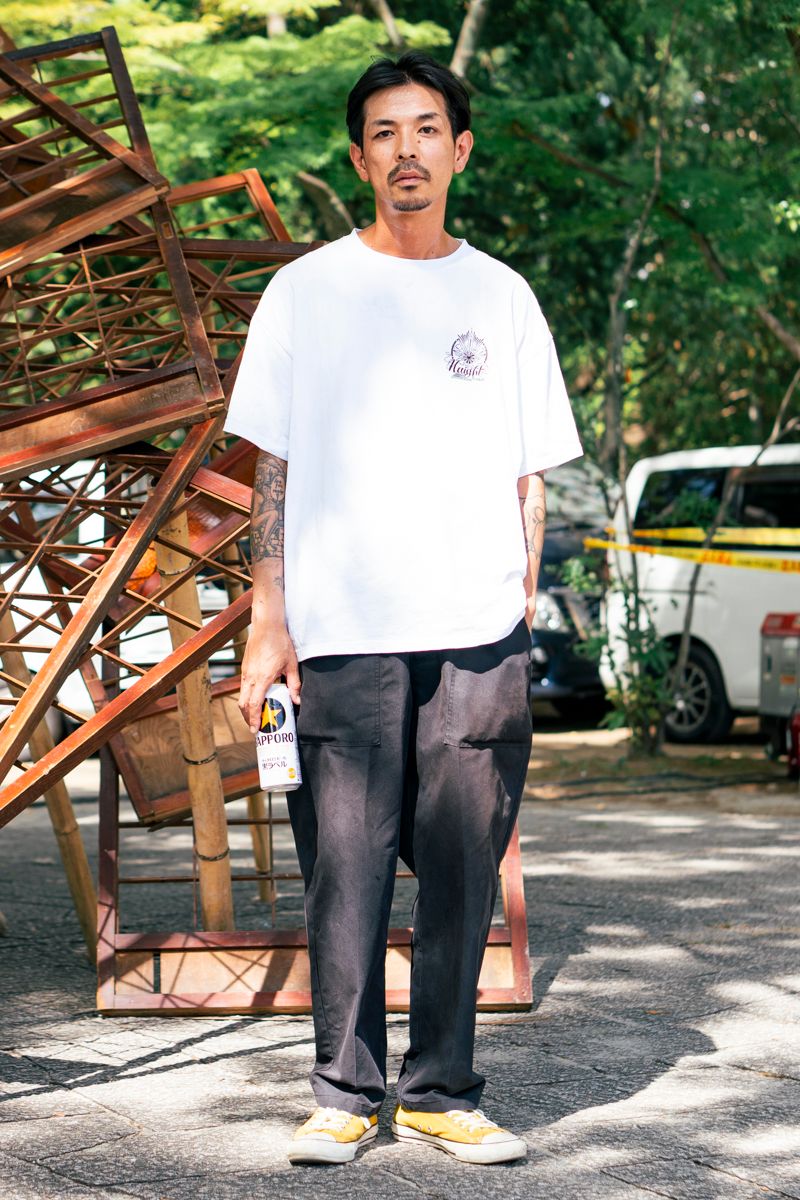 Tシャツ、パンツ＝ともにヘイト