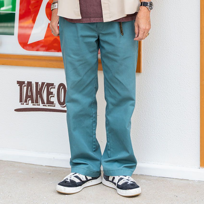 街角「ディッキーズ」パパラッチ3選！今は“ブルー系”が旬、ショーツも人気だった！ - 1枚目の画像