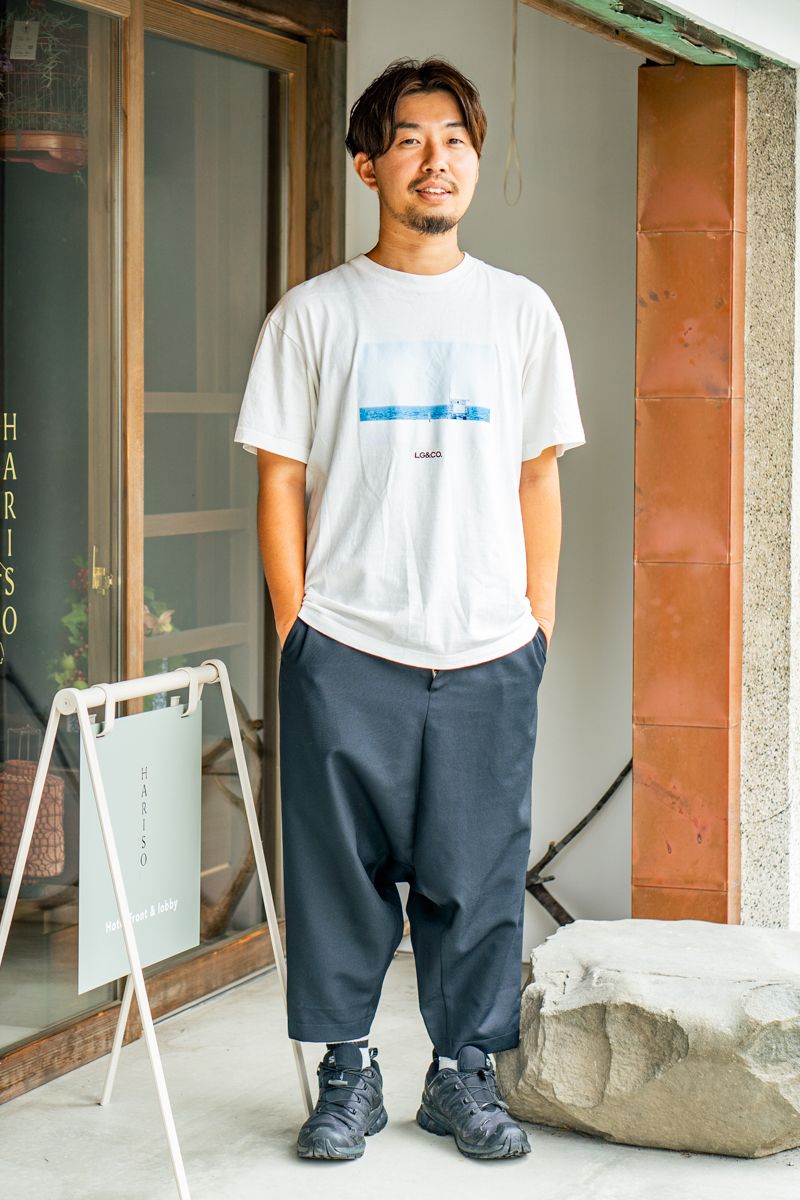 Tシャツ＝不明　パンツ＝シーディージー　シューズ＝サロモン