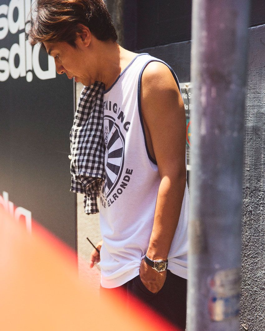 私服のロッチ・コカドさんを原宿でパパラッチ！“自作した服”のクオリティを抜き打ちチェック - 16枚目の画像