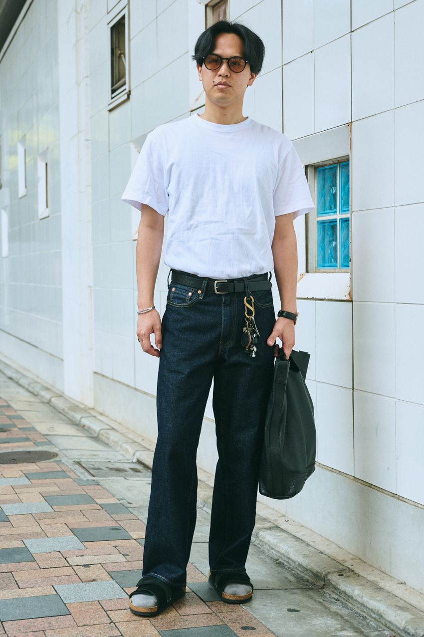 圧倒的安定感の“黒ビルケン“で、足元を引き締めた3人。その好サンプルをスナップで拝見 - 8枚目の画像