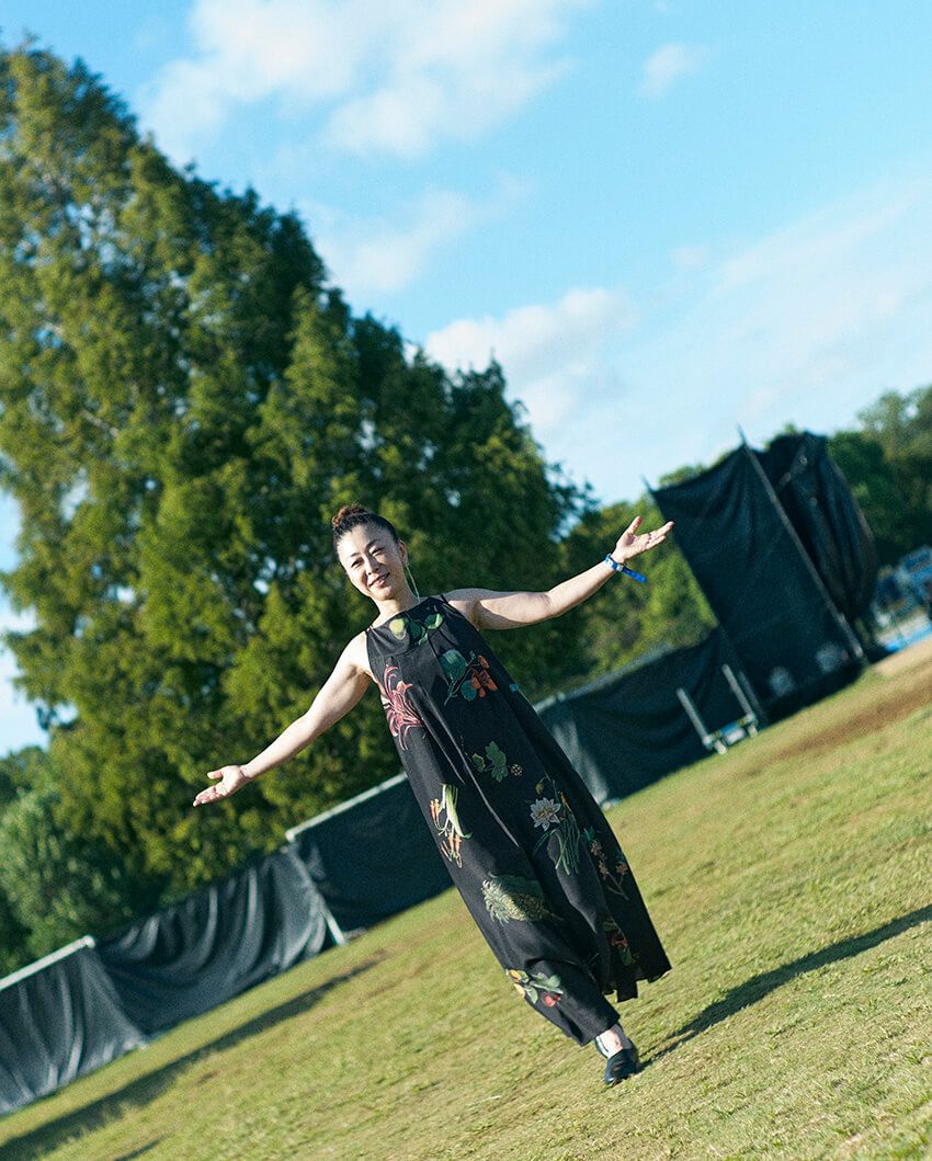 自然体で活動25年を迎えて。フェスの舞台裏でbirdが語る「歌と暮らす日常」 - 4枚目の画像