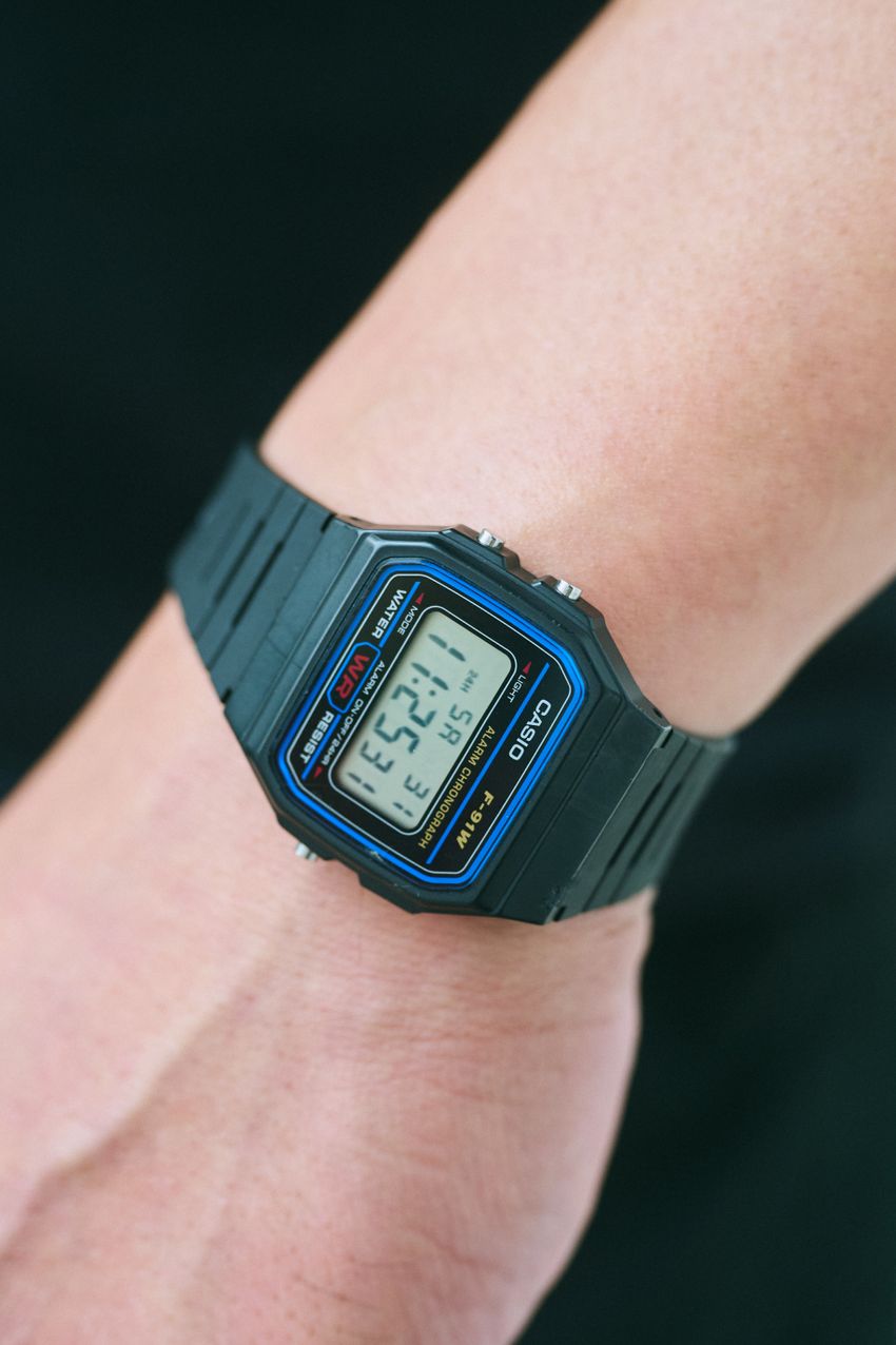腕元で遊ぶ男たちの必需品。「チープカシオ」選び＆合わせを3人のスナップで！ - 5枚目の画像