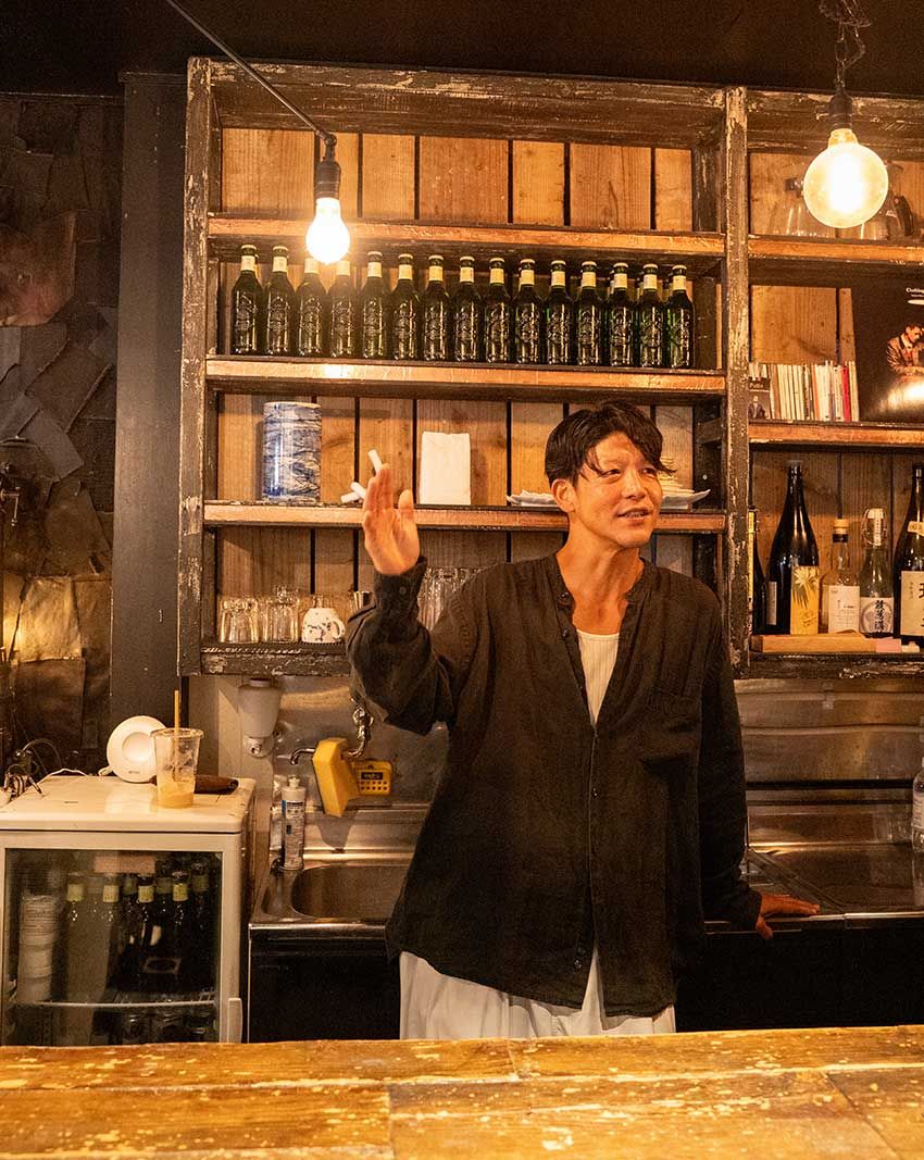 「基本、デニムは穿かん」俳優・駿河太郎さんを突撃パパラッチ！カルチャー香るコーデを徹底分解 - 28枚目の画像