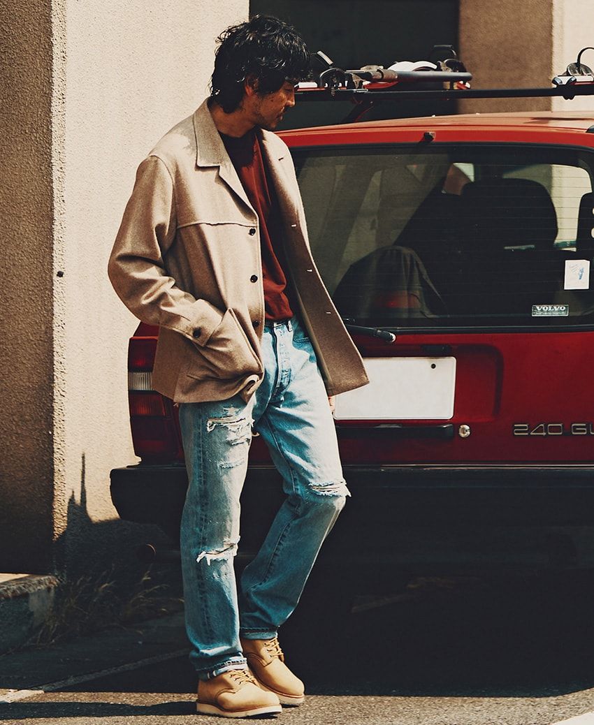 「リーバイス」にブーツ、「デンハム」にシャツetc. 個性が滲む大人の「デニム × ベーシック」 - 7枚目の画像