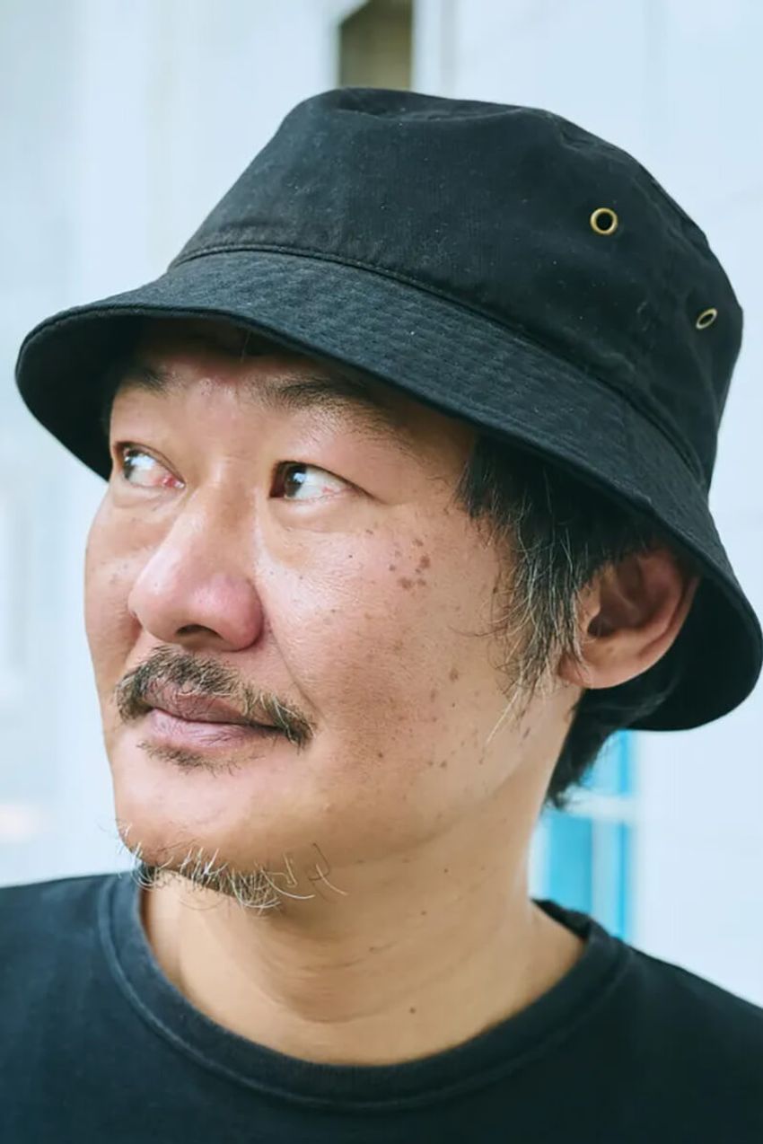 絶対的な安心感あり！“黒バケハ”を愛する大人たちに学ぶ、被り方とこなし方 - 1枚目の画像