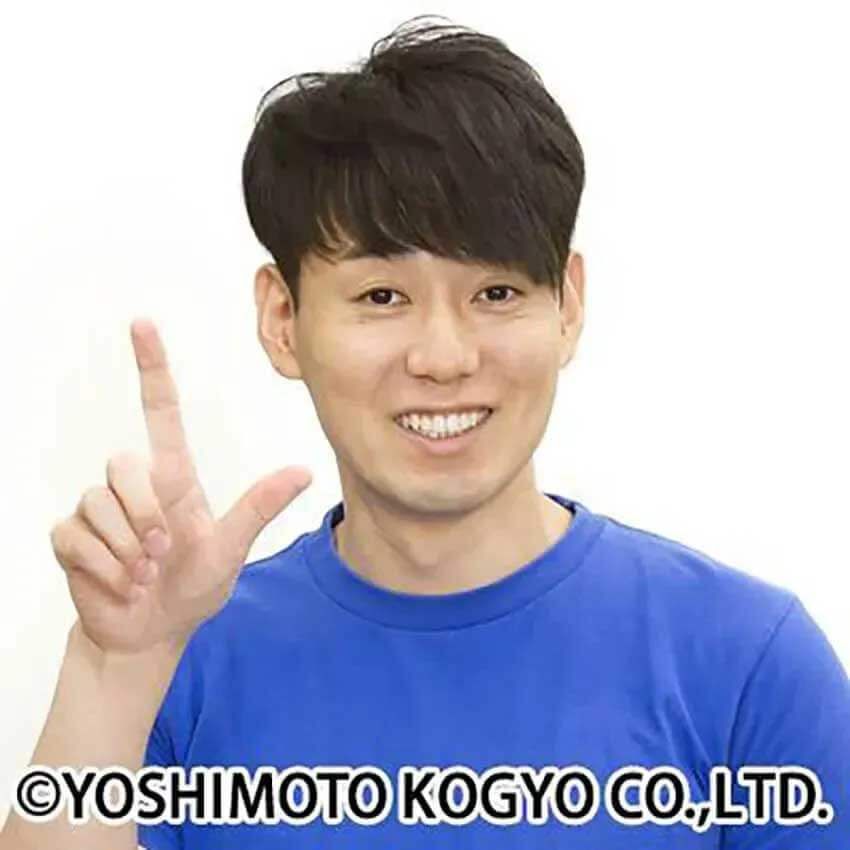 かじがや卓哉●吉本興業所属のピン芸人／税理士。総合家電アドバイザー資格保有。『アメトーーク!』の「iPhone使いこなせてない芸人」などのテレビ番組出演や『iPhone芸人かじがや卓哉のスゴイ1iPhone15』（インプレス）などの著書多数。自身の公式Youtube『かじがや電器店』（https://www.youtube.com/@kajigaya）は、チャンネル登録者数67.5万人にのぼる。家電量販店で10年以上働いた販売員としての経験を生かした客観的なレビューが好評。