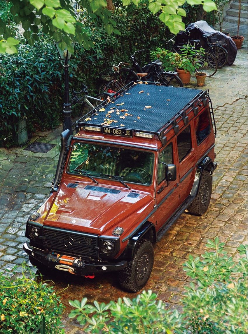 ゲレンデは「デザインされてないデザイン」の素っ気なさがいい。おれが2000年に日本でコンセプトショップを立ち上げたとき、最初の広告キャンペーンのモチーフにこのクルマを選んだんだよ。