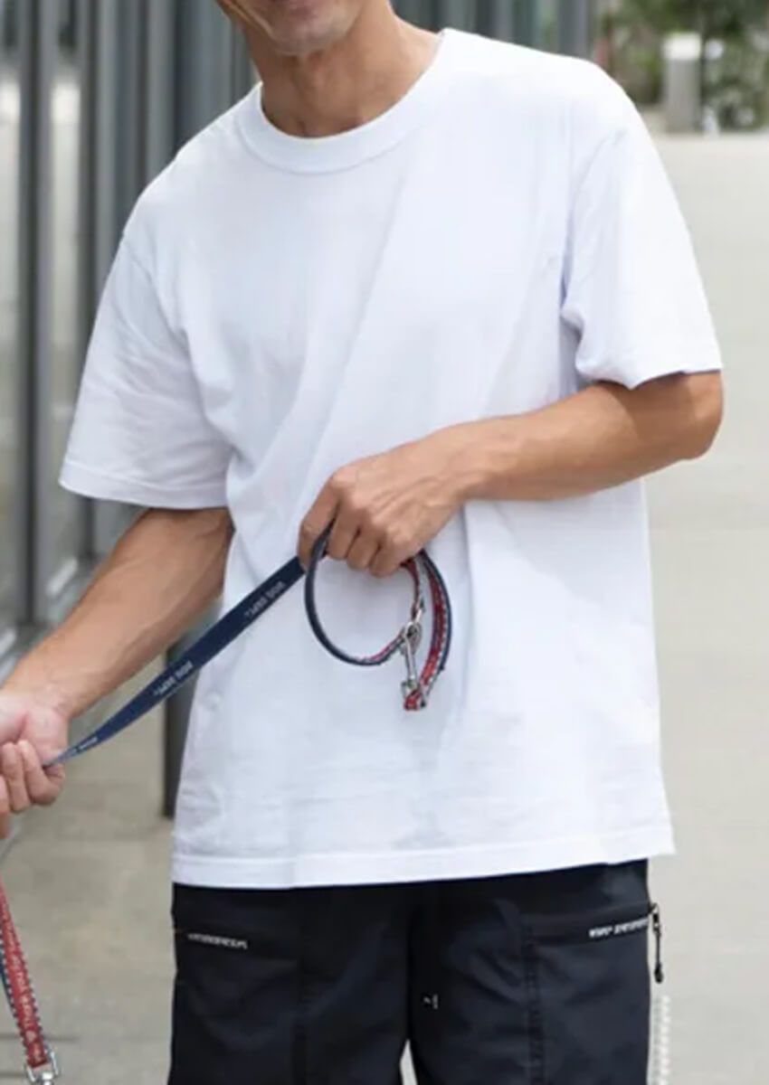 サカイ、アナトミカ、フリークス。白Tシャツ一枚で成立する洒落たモノトーンコーデ3パターン！ - 1枚目の画像