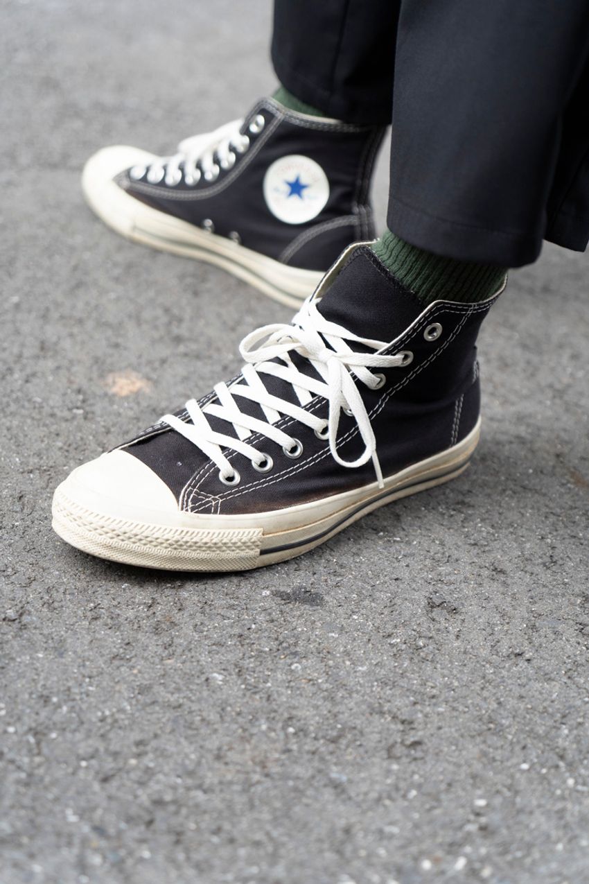 “黒い秋服”はユニクロで選べ！ロンT、パンツ……大人たちの実用例をここで - 3枚目の画像