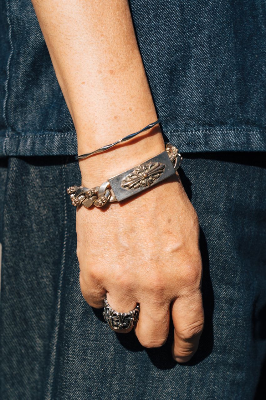 アクセはクロムハーツ派な洒落者たちをスナップ。愛用品と飾り方をコーデ好例とともに - 10枚目の画像