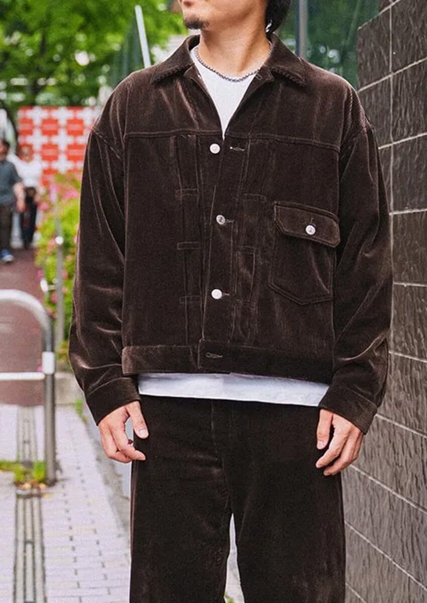 【最新】セットアップスタイル3選。「テーラード」「コーデュロイ」「シャカシャカ」テイスト別にスナップで - 1枚目の画像