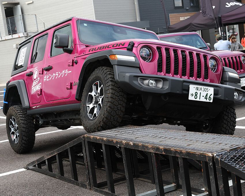 JEEP“ピンクラングラー”の正体とは？千葉・柏店で開催された特別イベントを体験 - 7枚目の画像