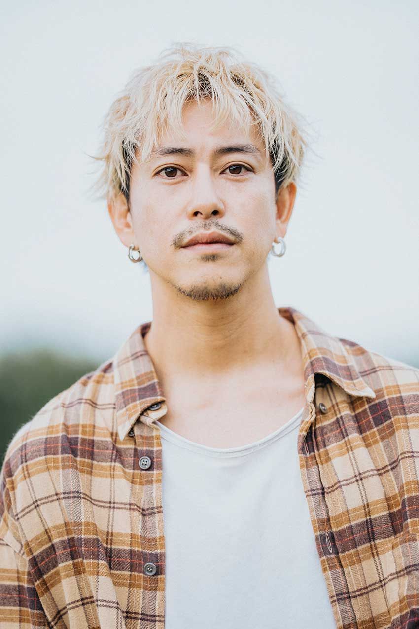 SNSで“リアルルフィ”と大反響。仮面ライダー俳優・佐野 岳さんをパパラッチ！キャンプコーデ＆愛用ギアも紹介 - 2枚目の画像