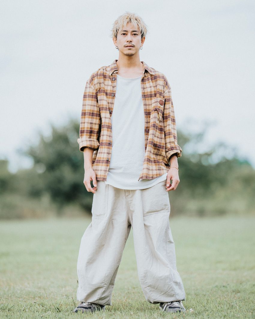 SNSで“リアルルフィ”と大反響。仮面ライダー俳優・佐野 岳さんをパパラッチ！キャンプコーデ＆愛用ギアも紹介 - 3枚目の画像