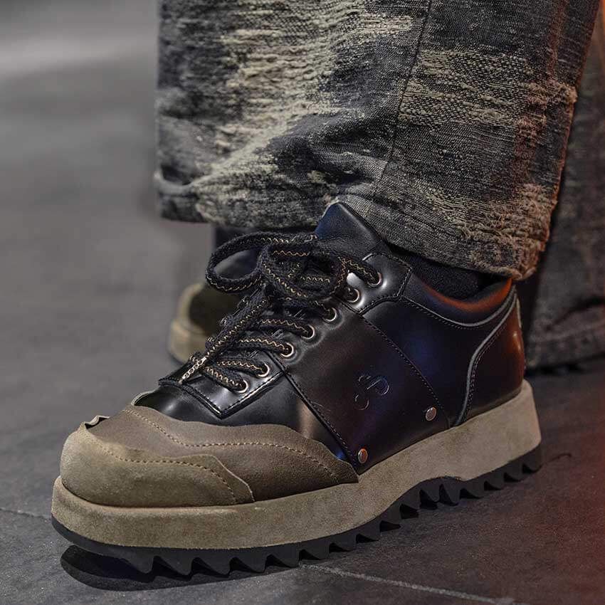 「今日は私服。絶対着ようと思ってた一着」SIRUPを緊急パパラッチ！in渋谷 World LIVE - 12枚目の画像