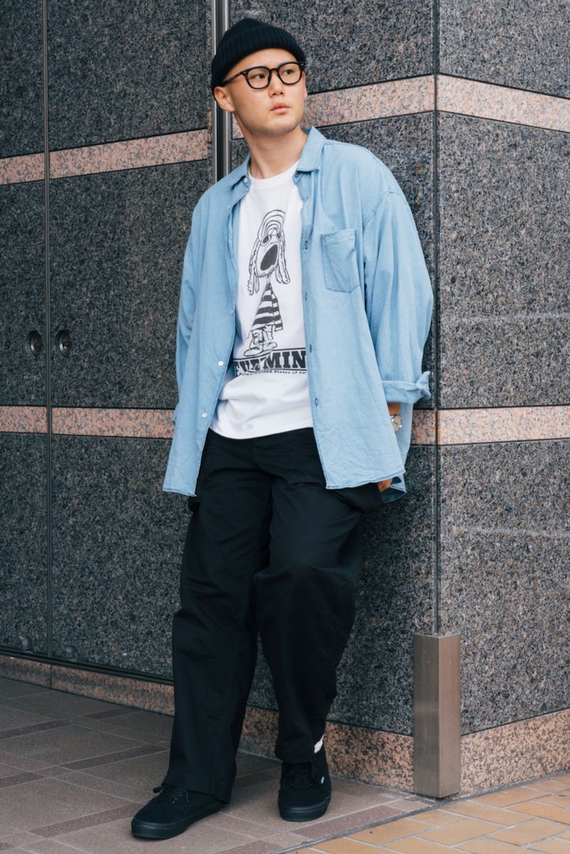 シャツ＝グラフペーパー