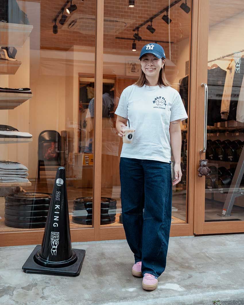 ラルフのNYキャップ、ユニクロのデニムetc.浅倉カンナ“リアル私服”をスナップ！引退後の自由な日常とともに - 2枚目の画像