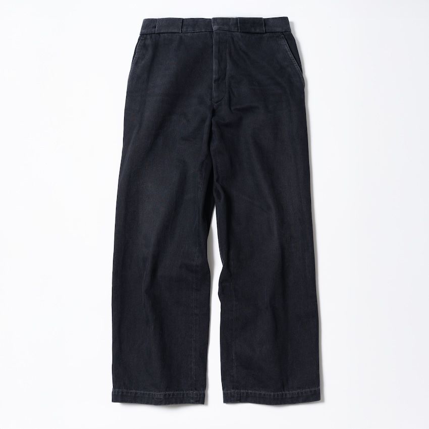 「MM6」のパンツ（菊池さん 私物）